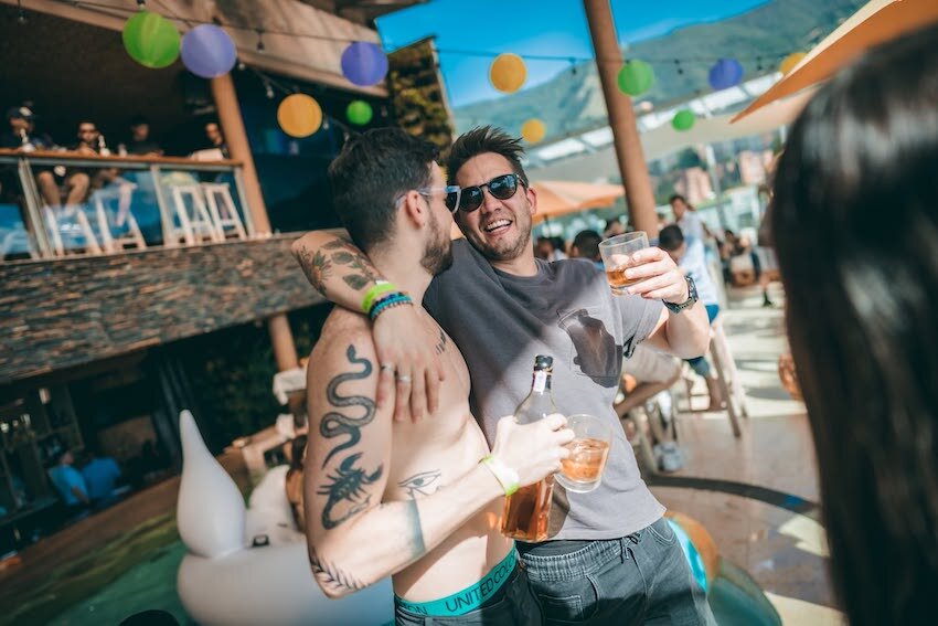 envy rooftop bottles
