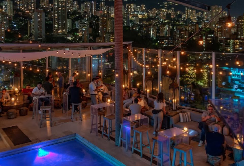 envy medellin table map